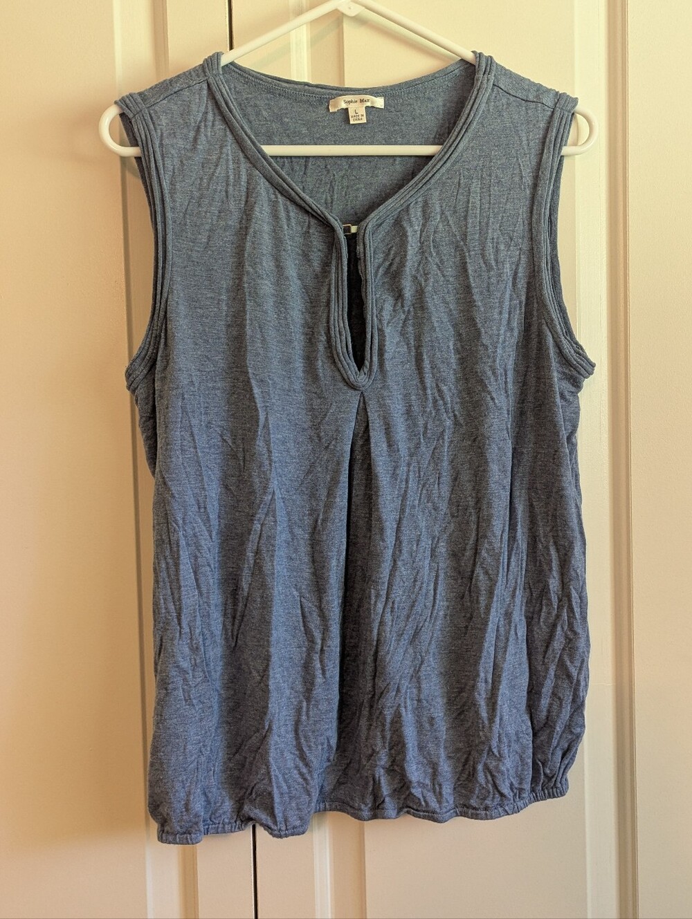 Sophie Max Sleeveless Blue Elastic Waist Soft Shirt
